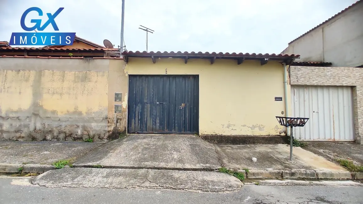 Casa com 2 quartos à venda, 65m2 em Esmeraldas - MG - imagem 1 Foto 1 de Casa com 2 quartos à venda, 65m2 em Esmeraldas - MG