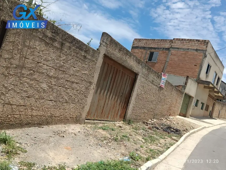 Foto 1 de Terreno / Lote à venda, 422m2 em San Genaro, Ribeirao Das Neves - MG