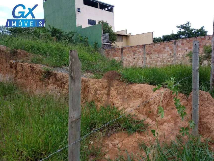 Terreno / Lote à venda, 360m2 em Esmeraldas - MG - imagem 3 Foto 3 de Terreno / Lote à venda, 360m2 em Esmeraldas - MG