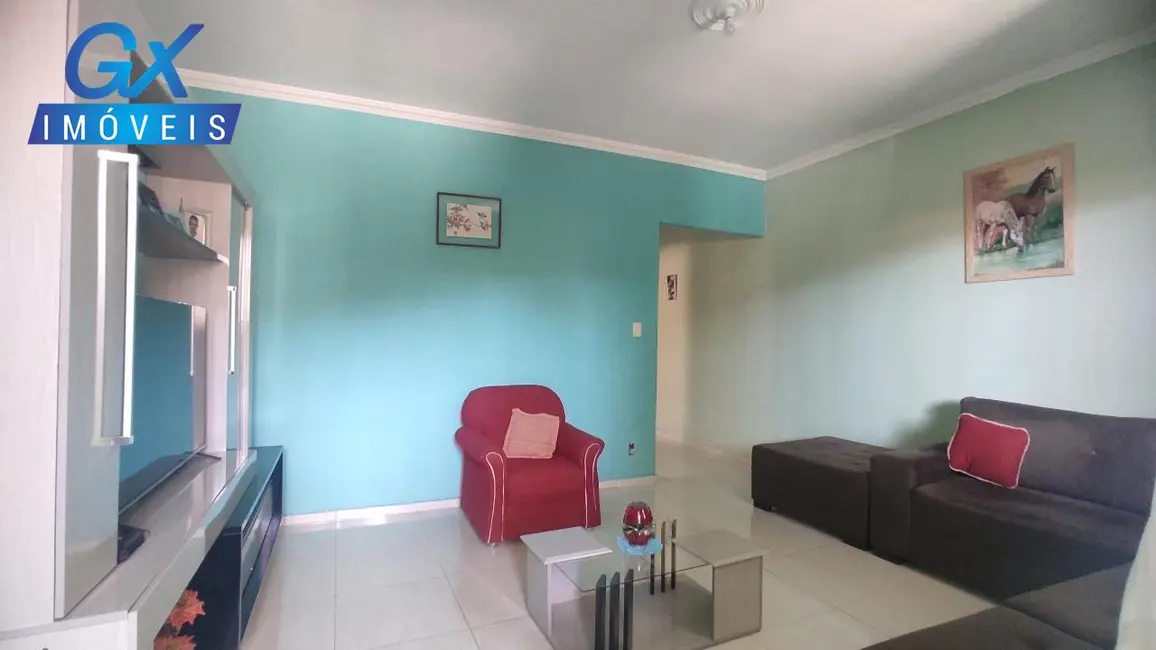 Foto 6 de Casa com 6 quartos à venda, 80m2 em Esmeraldas - MG
