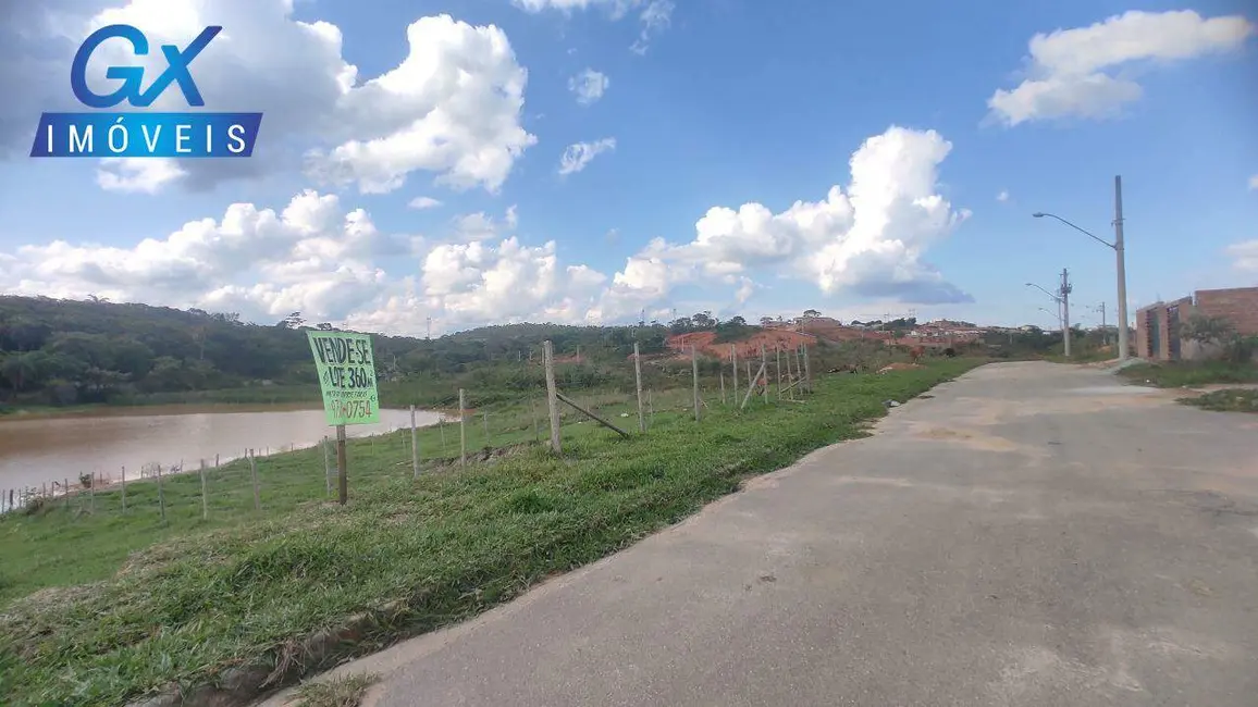 Foto 3 de Terreno / Lote à venda, 360m2 em Esmeraldas - MG