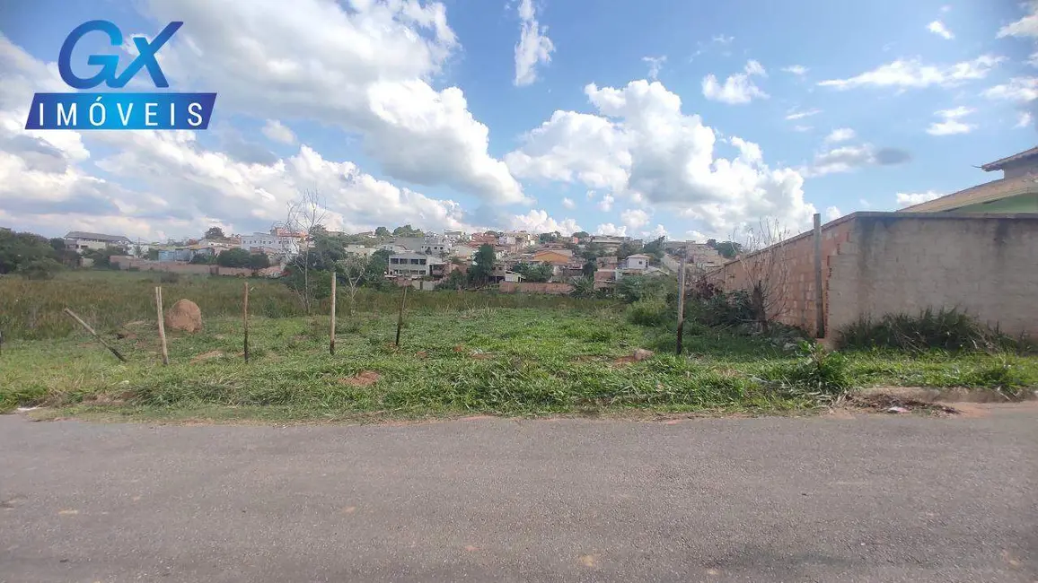 Foto 3 de Terreno / Lote à venda, 396m2 em Esmeraldas - MG