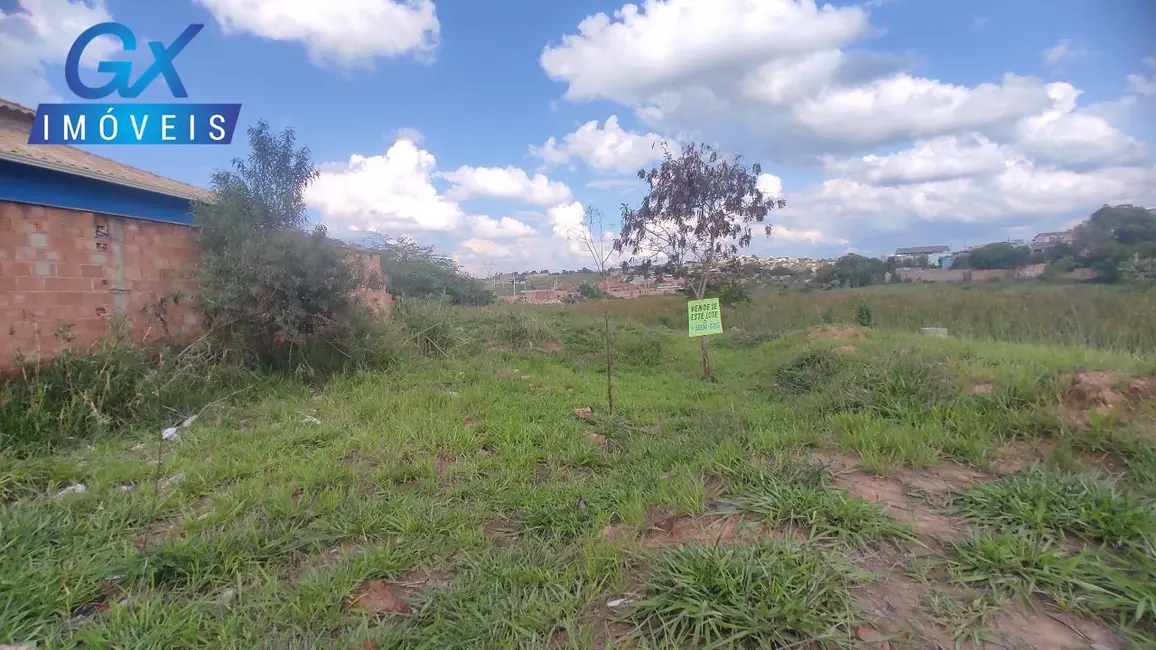 Foto 1 de Terreno / Lote à venda, 396m2 em Esmeraldas - MG