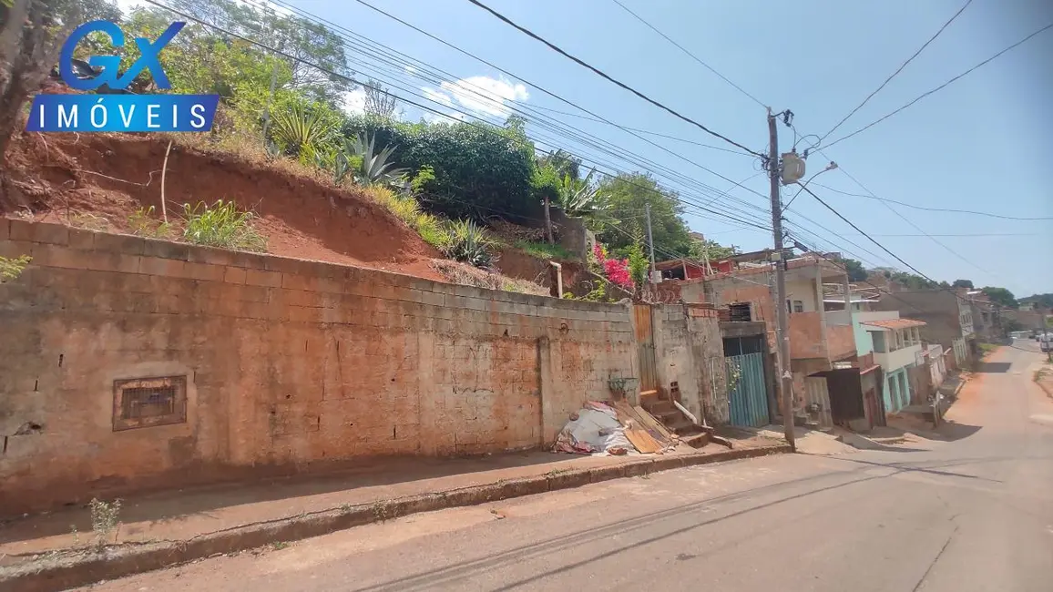 Foto 4 de Casa à venda, 360m2 em Menezes (Justinópolis), Ribeirao Das Neves - MG