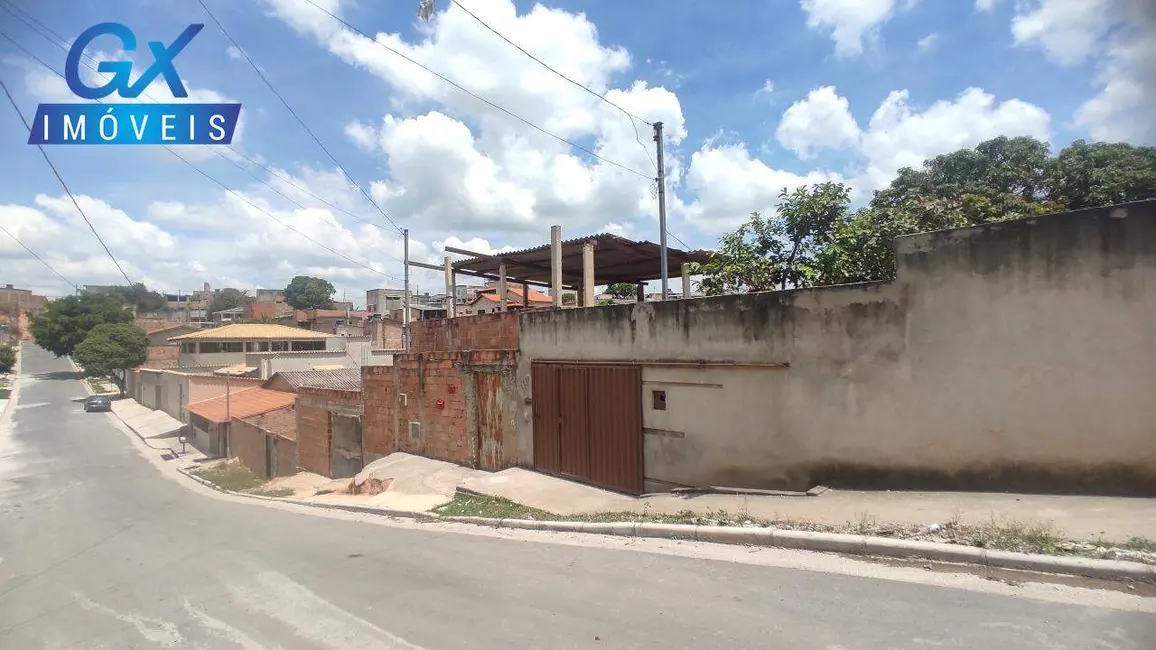 Foto 4 de Casa com 2 quartos à venda, 65m2 em Veneza, Ribeirao Das Neves - MG