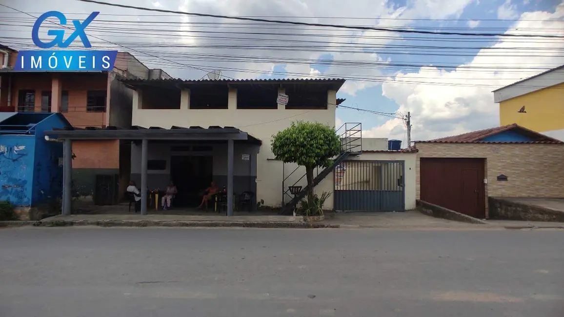 Foto 1 de Casa com 5 quartos à venda, 210m2 em Florença, Ribeirao Das Neves - MG