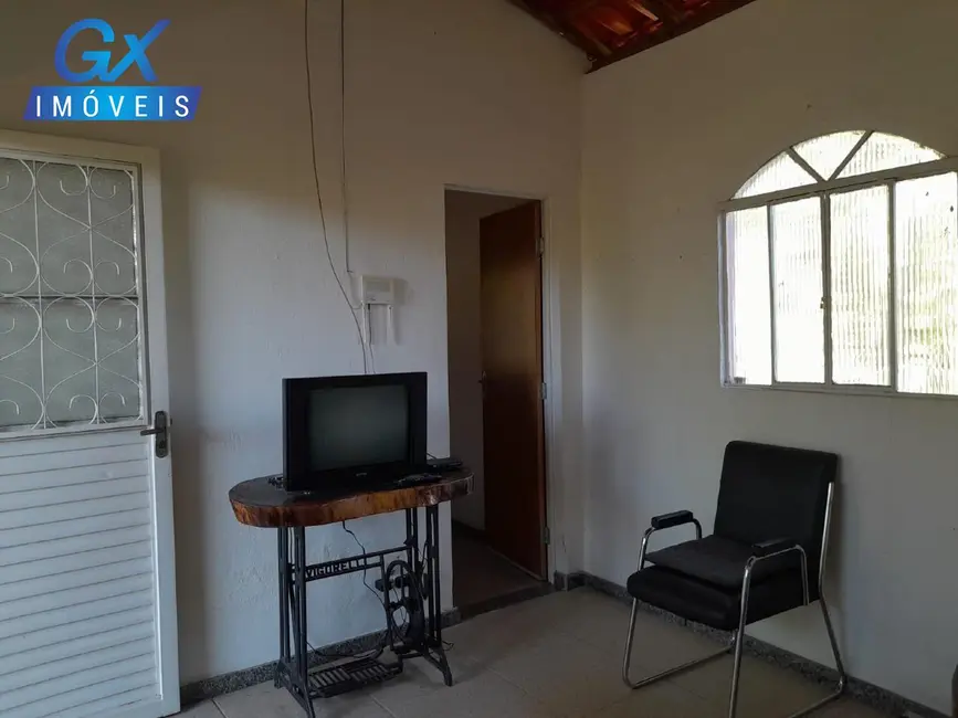 Foto 7 de Casa com 2 quartos à venda, 68m2 em Esmeraldas - MG