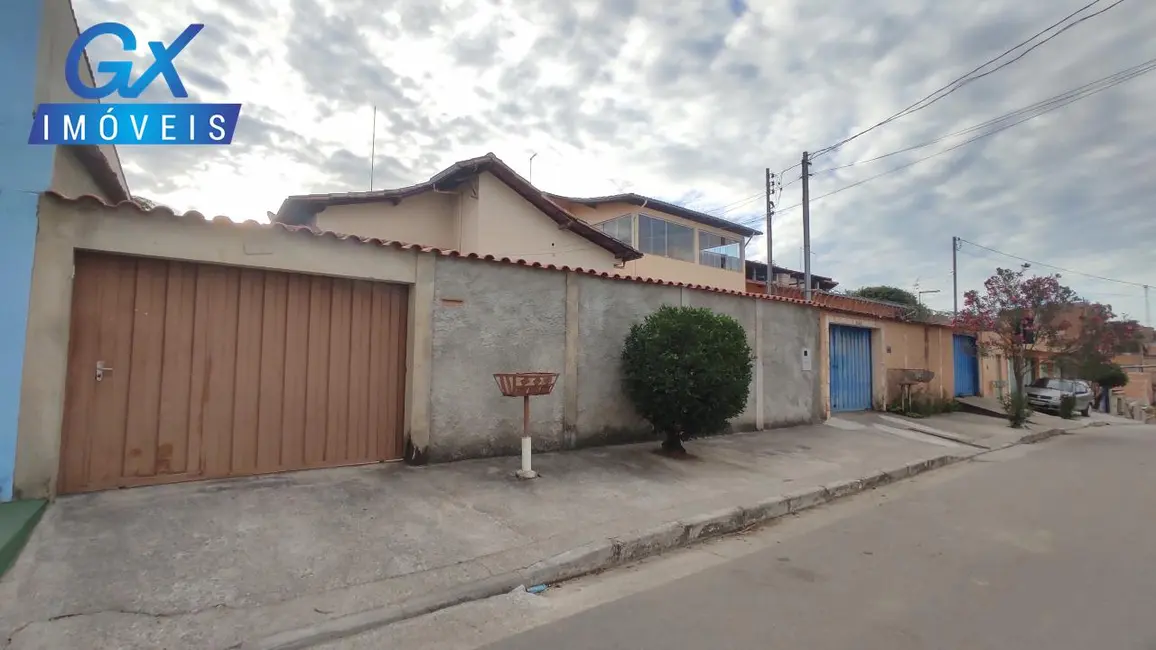 Foto 1 de Casa com 3 quartos à venda, 95m2 em Veneza, Ribeirao Das Neves - MG