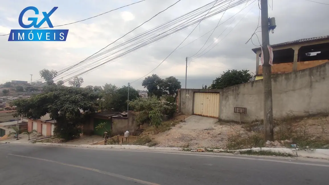 Foto 2 de Casa com 2 quartos à venda, 120m2 em Florença, Ribeirao Das Neves - MG
