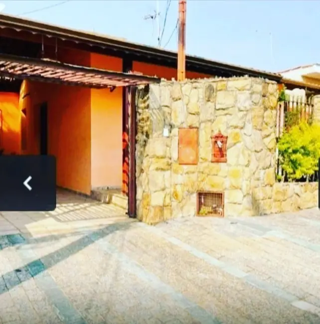 Foto 1 de Casa com 4 quartos à venda, 170m2 em Atibaia Jardim, Atibaia - SP