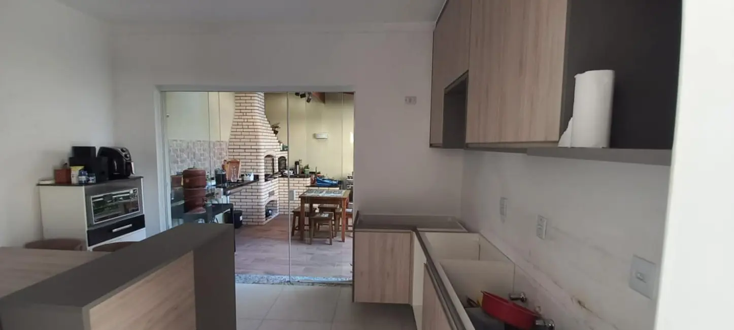 Foto 5 de Casa com 3 quartos à venda, 200m2 em Jardim Maristela, Atibaia - SP