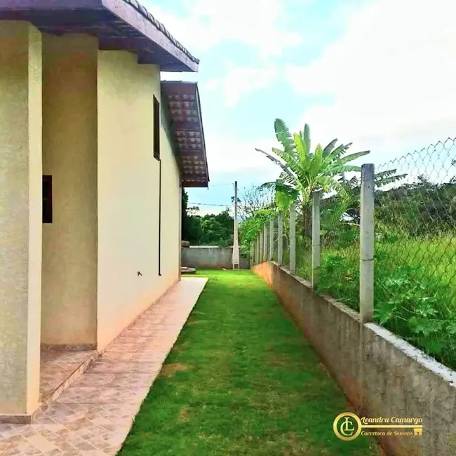 Foto 7 de Casa com 3 quartos à venda, 185m2 em Jardim Estância Brasil, Atibaia - SP