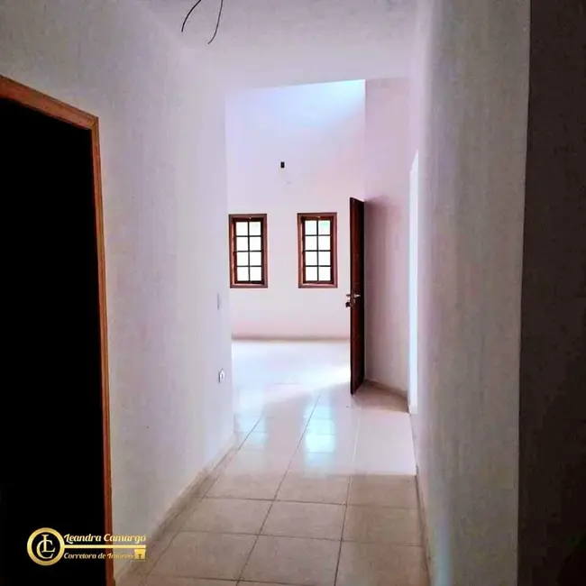 Foto 6 de Casa com 3 quartos à venda, 185m2 em Jardim Estância Brasil, Atibaia - SP