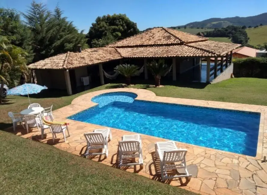 Foto 1 de Chácara com 2 quartos à venda, 250m2 em Chácara Santa Cruz dos Pires, Itatiba - SP