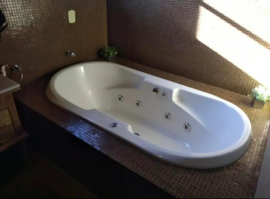 Foto 5 de Chácara com 2 quartos à venda, 250m2 em Chácara Santa Cruz dos Pires, Itatiba - SP