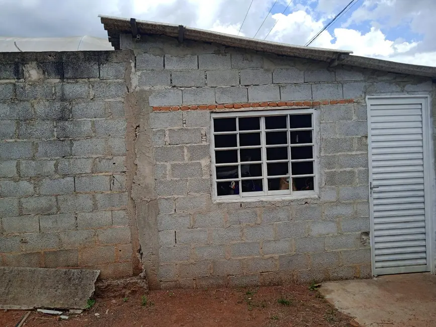Foto 3 de Casa com 3 quartos à venda, 1000m2 em Jardim Brasil, Atibaia - SP