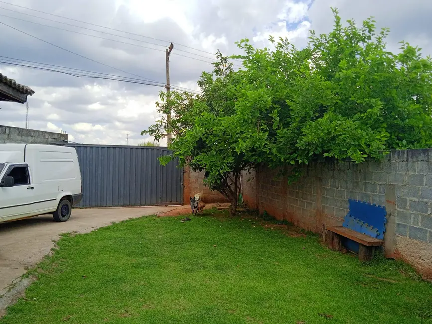 Foto 5 de Casa com 3 quartos à venda, 1000m2 em Jardim Brasil, Atibaia - SP