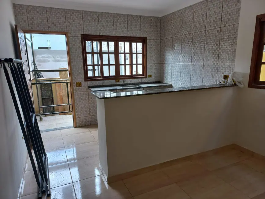 Casa com 2 quartos à venda, 88m2 em Jardim das Palmeiras, Atibaia - SP - imagem 3 Foto 3 de Casa com 2 quartos à venda, 88m2 em Jardim das Palmeiras, Atibaia - SP