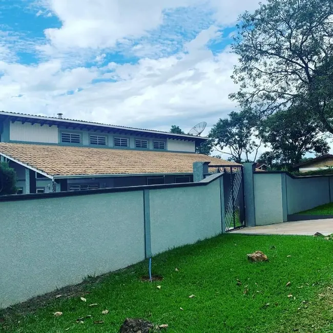 Foto 1 de Casa de Condomínio com 3 quartos à venda, 400m2 em Atibaia - SP