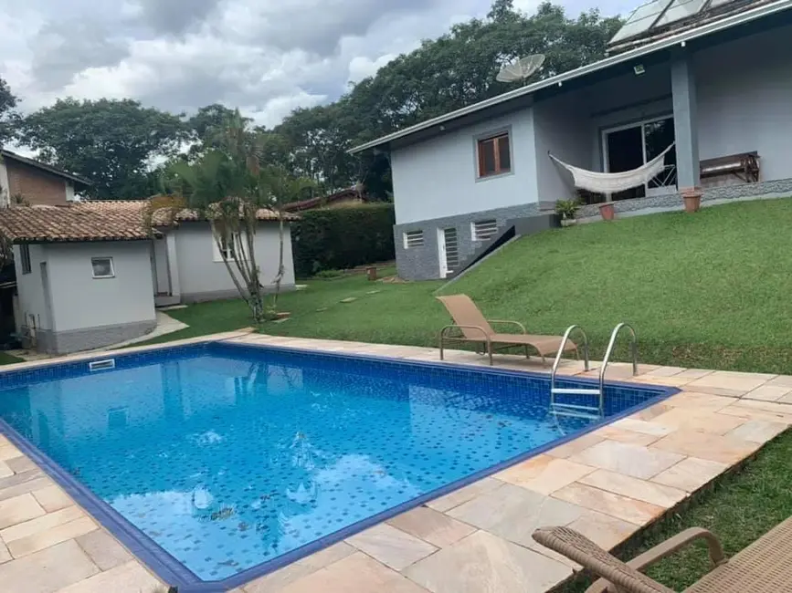 Foto 2 de Casa de Condomínio com 3 quartos à venda, 400m2 em Atibaia - SP