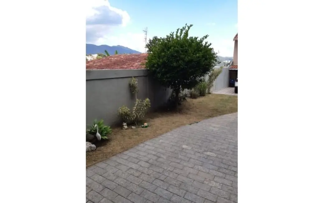 Foto 9 de Casa com 3 quartos à venda, 200m2 em Jardim do Lago, Atibaia - SP