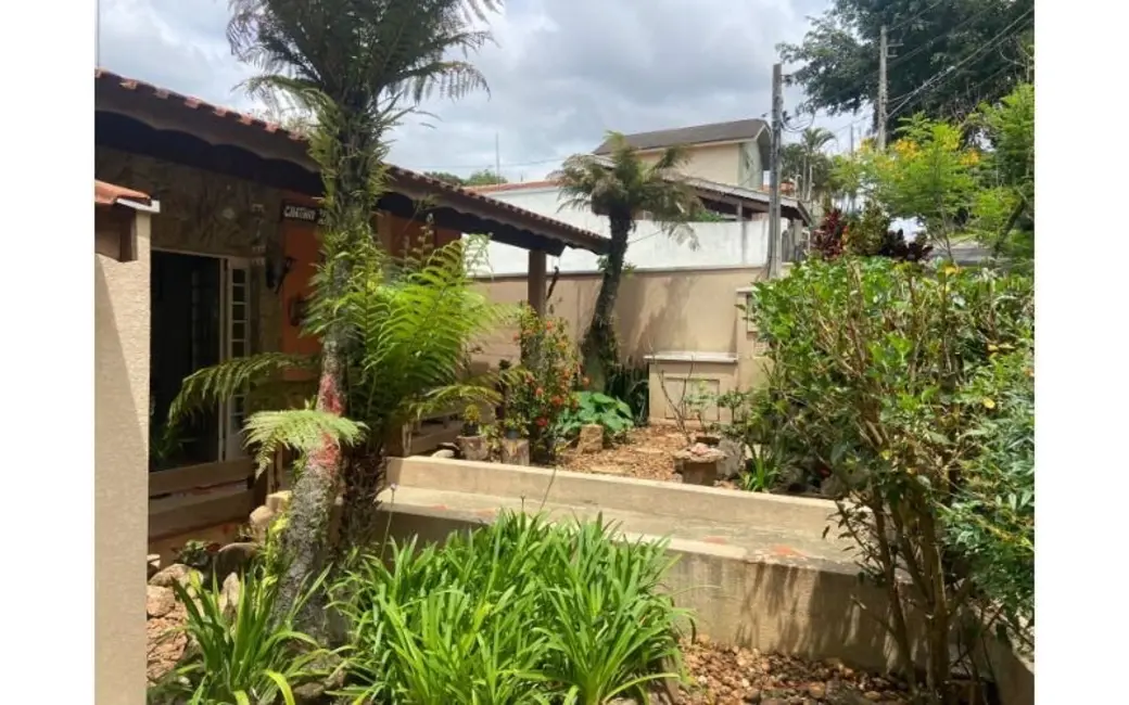 Foto 5 de Casa com 3 quartos à venda, 229m2 em Jardim do Lago, Atibaia - SP