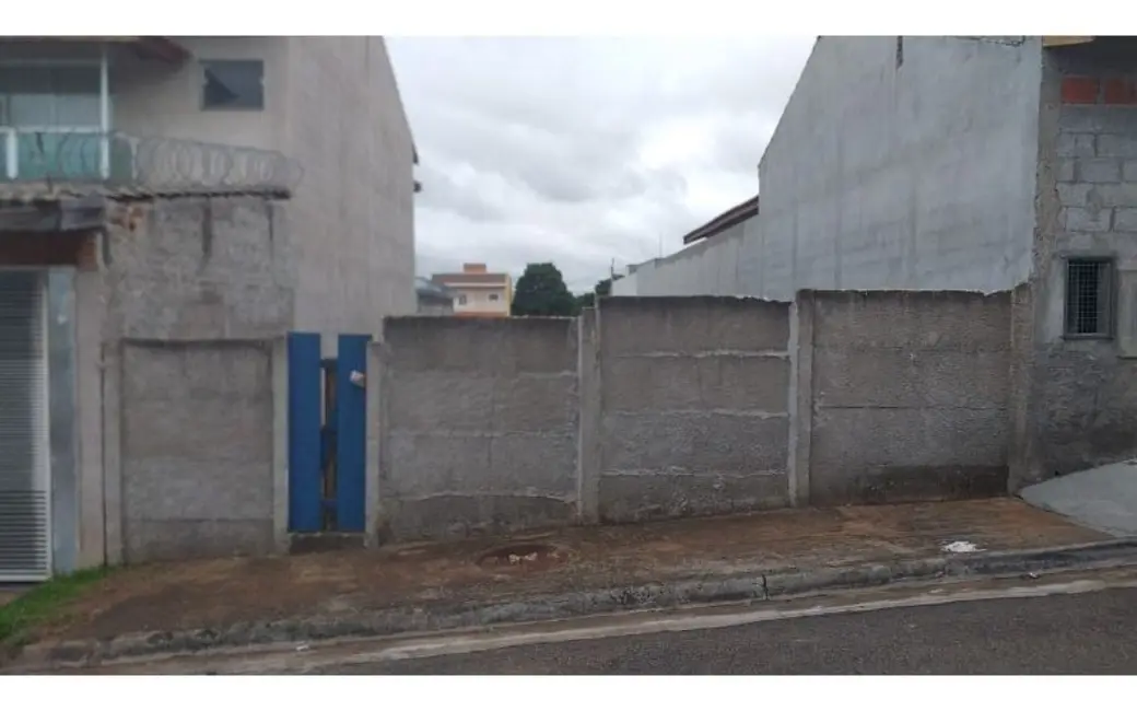 Foto 2 de Terreno / Lote à venda, 175m2 em Atibaia - SP