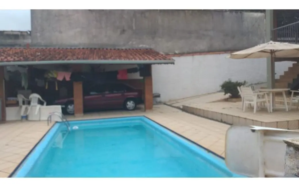 Foto 3 de Casa com 3 quartos à venda, 510m2 em Jardim dos Pinheiros, Atibaia - SP