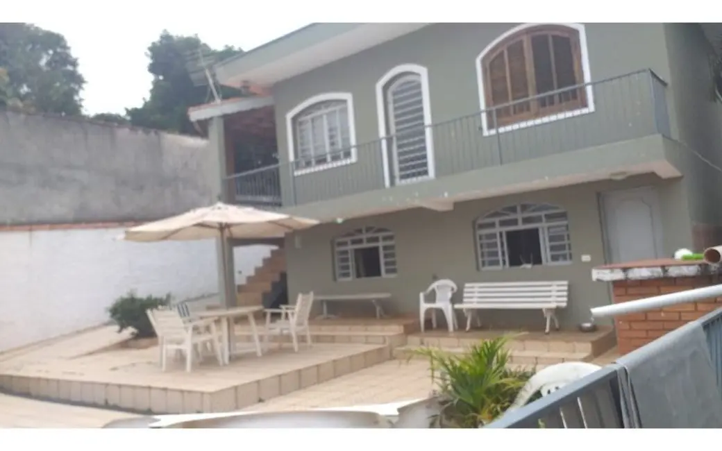 Foto 2 de Casa com 3 quartos à venda, 510m2 em Jardim dos Pinheiros, Atibaia - SP