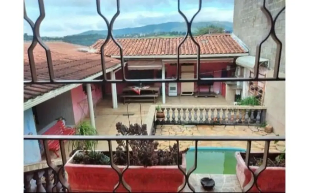 Foto 1 de Casa com 3 quartos à venda, 300m2 em Jardim Imperial, Atibaia - SP