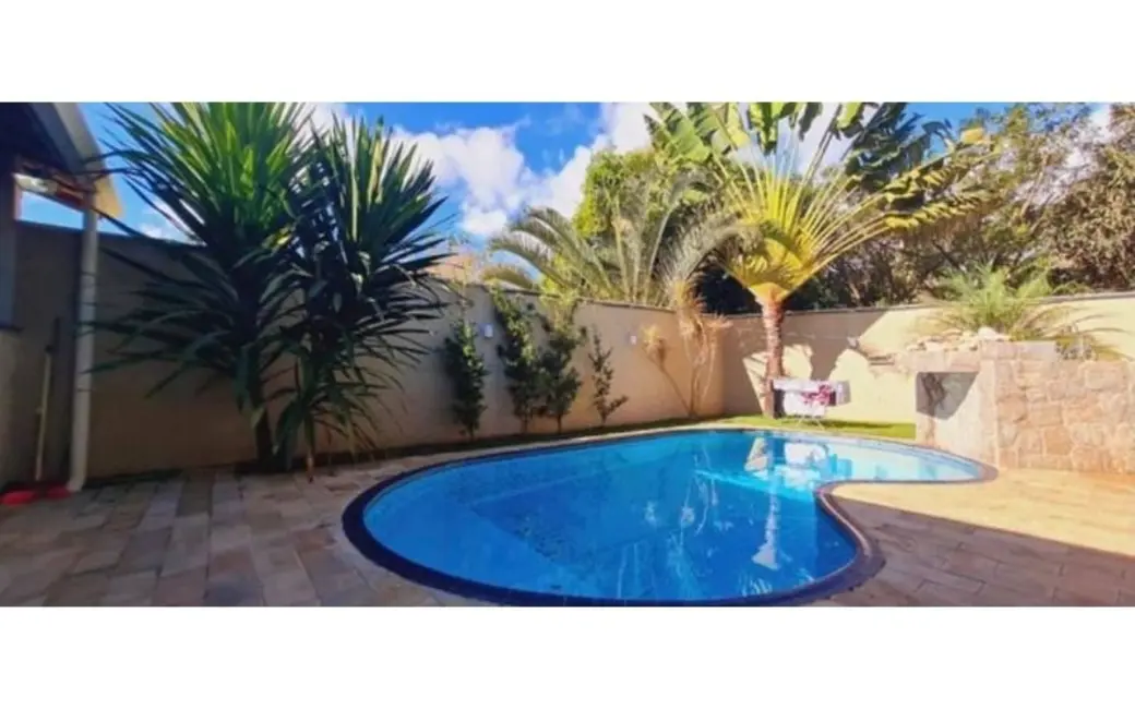 Foto 2 de Casa de Condomínio com 3 quartos à venda, 456m2 em Rosário, Atibaia - SP