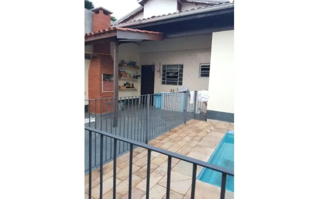 Foto 3 de Casa com 3 quartos à venda, 300m2 em Alvinópolis, Atibaia - SP