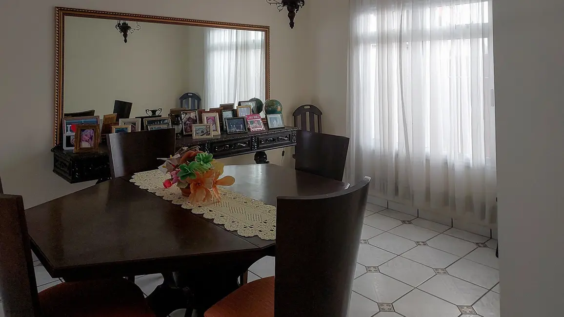 Foto 8 de Casa com 4 quartos à venda, 225m2 em Jardim Paulista, Atibaia - SP