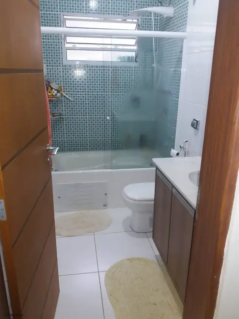 Casa com 3 quartos à venda e para alugar, 153m2 em Jardim do Lago, Atibaia - SP - imagem 5 Foto 5 de Casa com 3 quartos à venda e para alugar, 153m2 em Jardim do Lago, Atibaia - SP