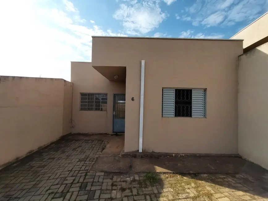 Foto 1 de Casa com 2 quartos à venda, 60m2 em Guaxinduva, Atibaia - SP