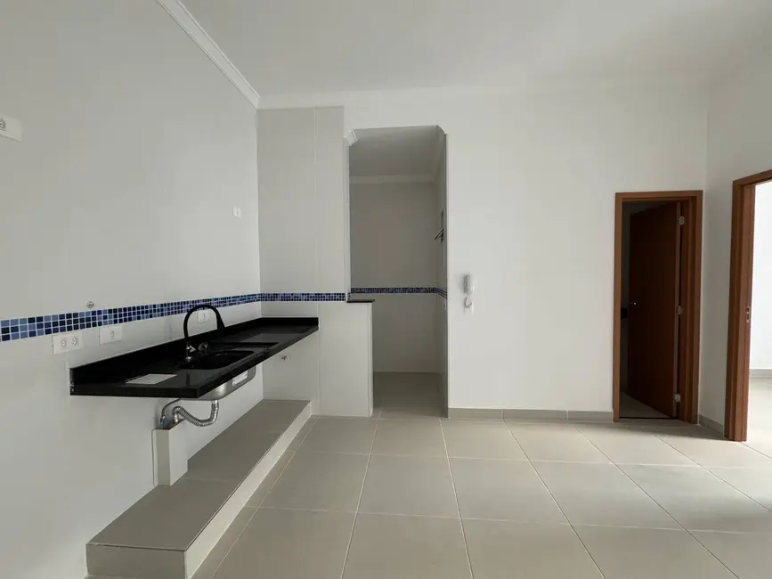 Foto 3 de Apartamento com 1 quarto à venda, 44m2 em Ubatuba - SP