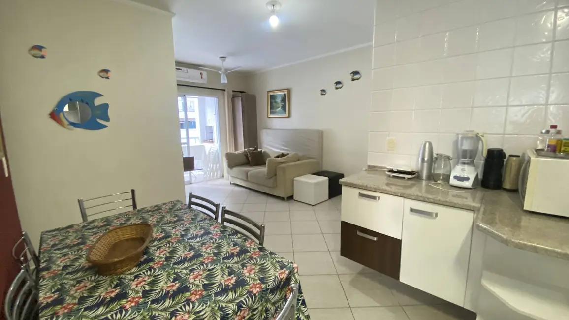 Foto 2 de Apartamento com 2 quartos à venda, 60m2 em Ubatuba - SP