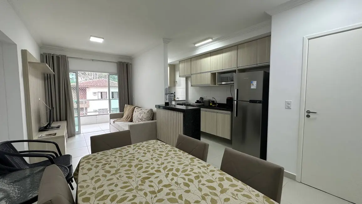 Foto 1 de Apartamento com 2 quartos à venda, 67m2 em Ubatuba - SP