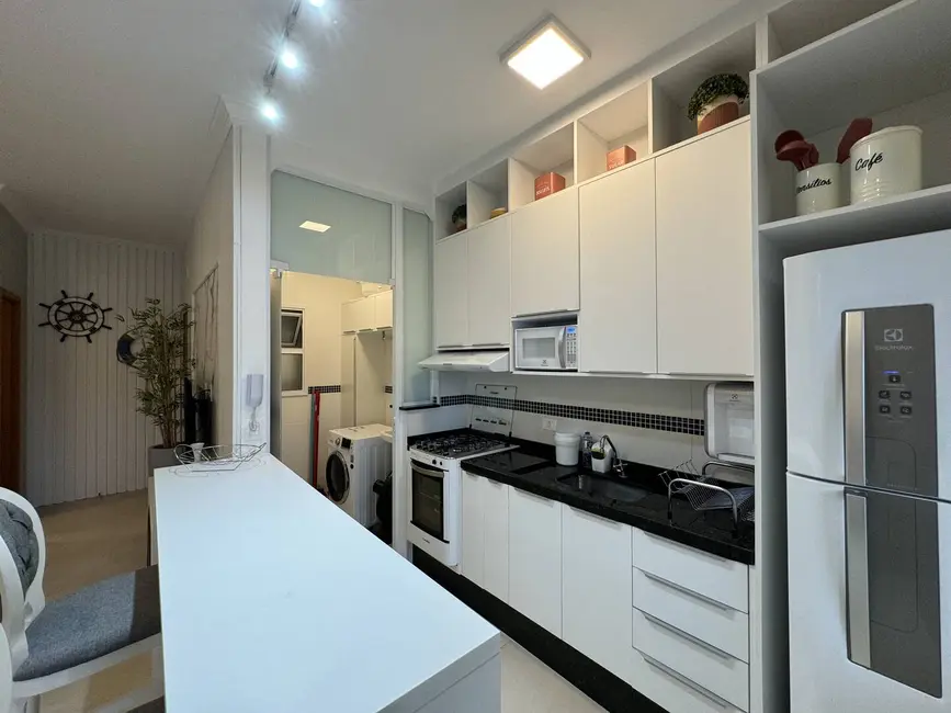 Foto 9 de Apartamento com 3 quartos à venda, 100m2 em Ubatuba - SP