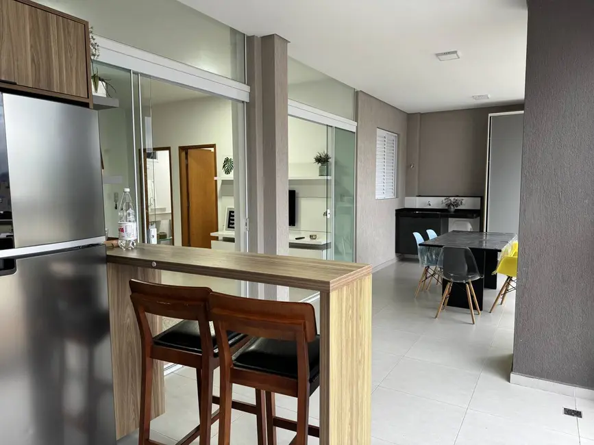 Apartamento com 2 quartos para alugar, 80m2 em Ubatuba - SP - imagem 6 Foto 6 de Apartamento com 2 quartos para alugar, 80m2 em Ubatuba - SP