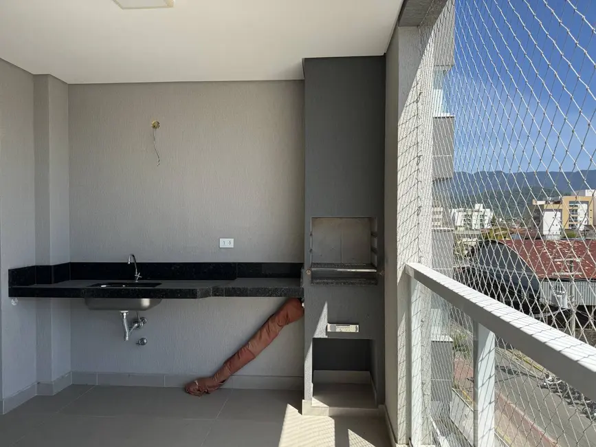 Apartamento com 2 quartos à venda, 80m2 em Centro, Ubatuba - SP - imagem 5 Foto 5 de Apartamento com 2 quartos à venda, 80m2 em Centro, Ubatuba - SP