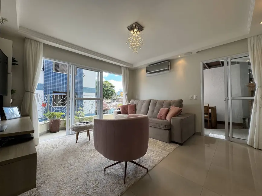 Foto 4 de Apartamento com 3 quartos à venda, 134m2 em Ubatuba - SP