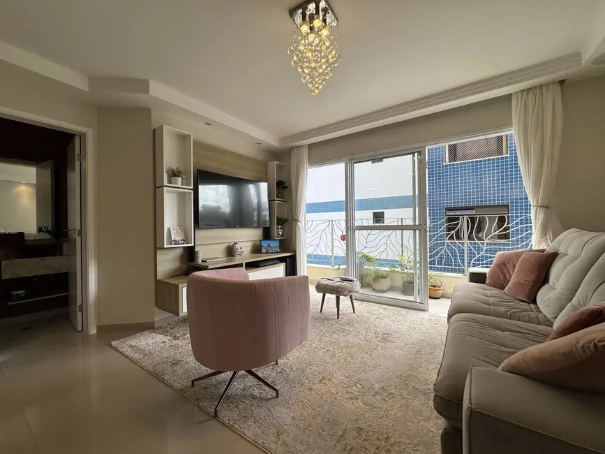 Foto 3 de Apartamento com 3 quartos à venda, 134m2 em Ubatuba - SP