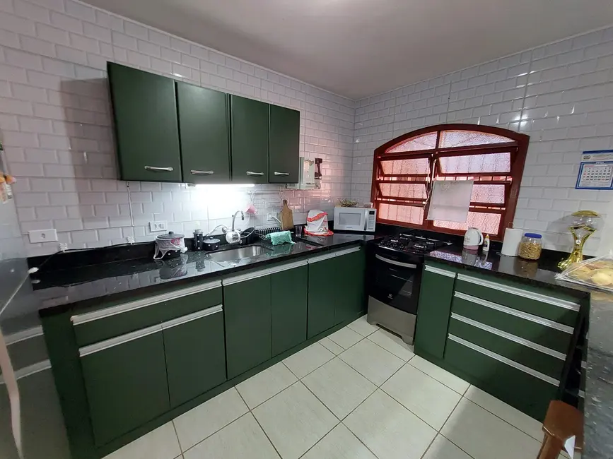 Foto 3 de Casa com 2 quartos à venda, 86m2 em Ubatuba - SP