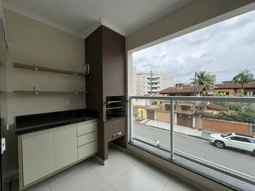 Foto 2 de Apartamento com 2 quartos à venda, 65m2 em Ubatuba - SP