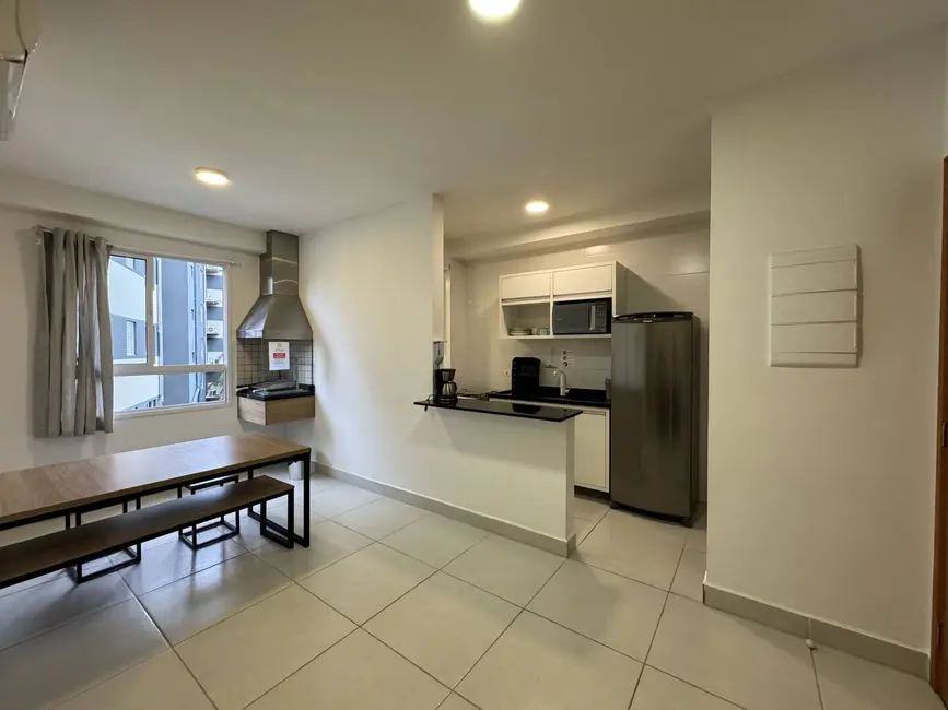 Foto 2 de Apartamento com 2 quartos à venda, 52m2 em Centro, Ubatuba - SP