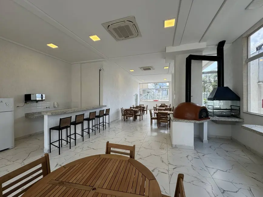 Foto 29 de Apartamento à venda, 73m2 em Ubatuba - SP