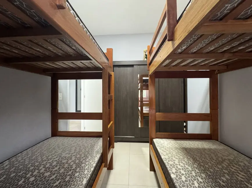 Foto 13 de Apartamento à venda, 73m2 em Ubatuba - SP