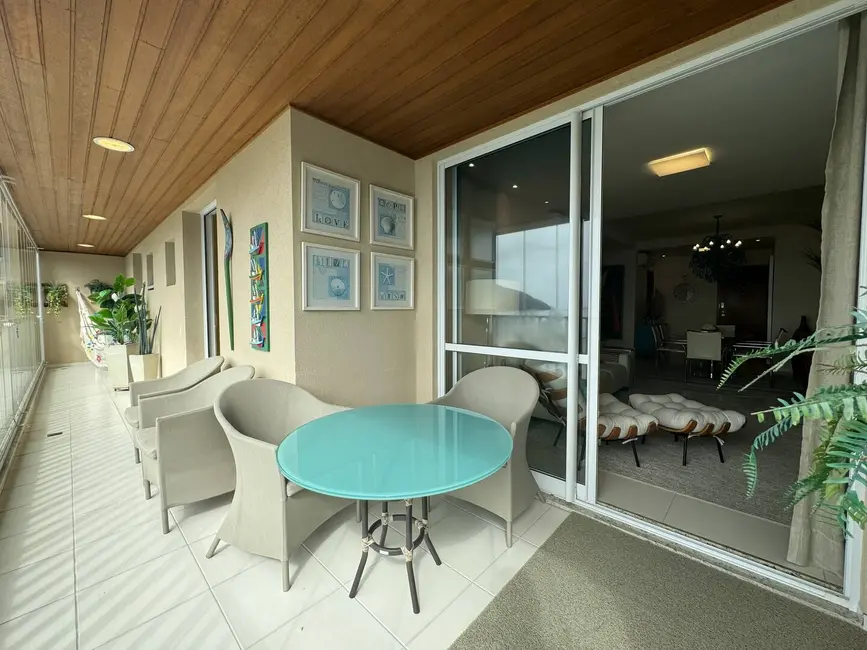 Apartamento com 3 quartos à venda, 147m2 em Ubatuba - SP - imagem 8 Foto 8 de Apartamento com 3 quartos à venda, 147m2 em Ubatuba - SP