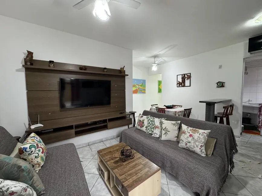 Foto 2 de Apartamento com 2 quartos à venda, 65m2 em Ubatuba - SP